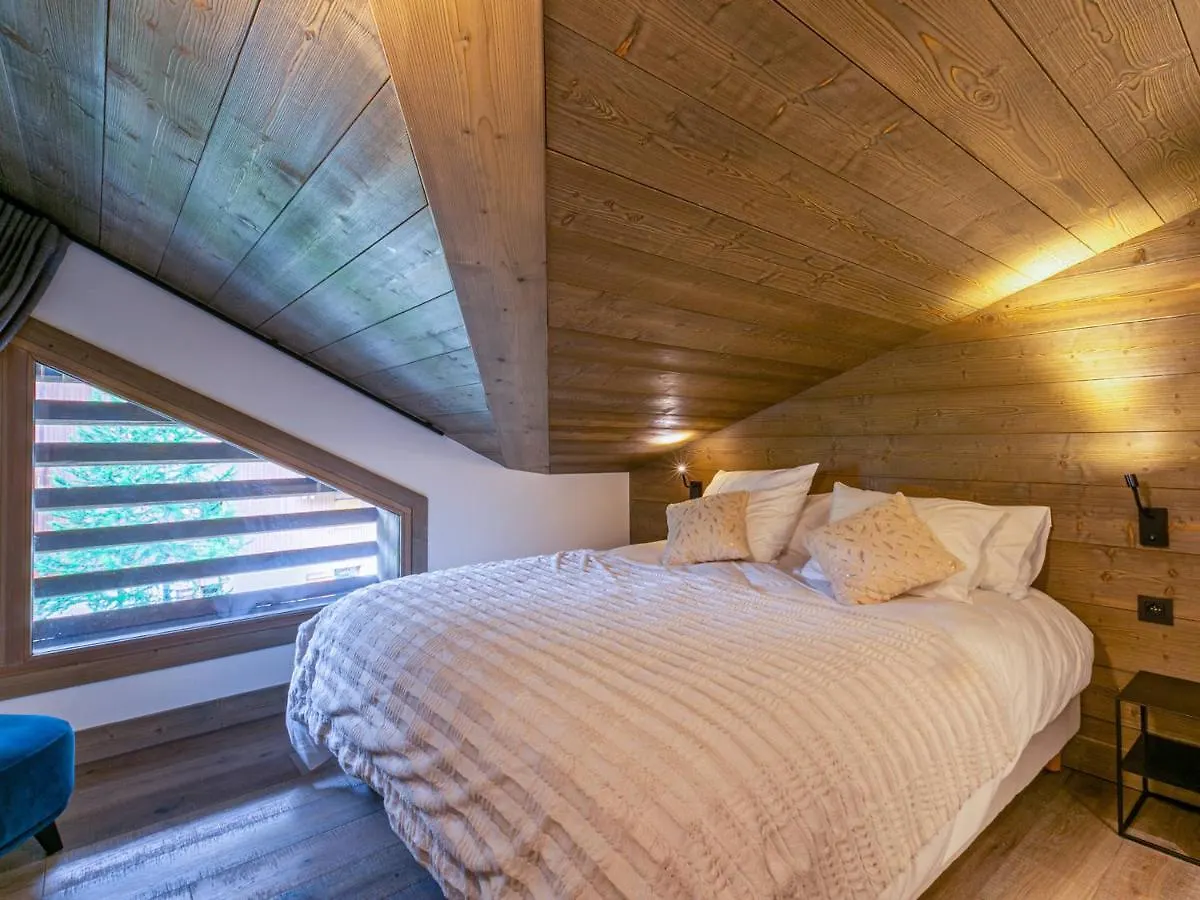 Appartement De Standing En Duplex A Val-D'Isere Avec Balcon, Parking Et Wifi - Fr-1-694-22 Apartment